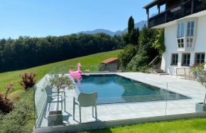 Ferienwohnungen mit privater Sauna und traumhaften Salzwasser-Pool